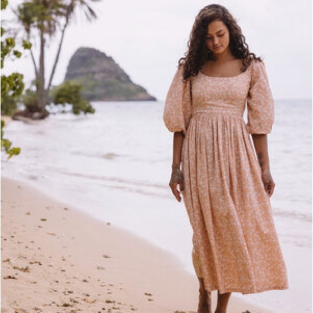 Kara Thoms Bellflower Dress